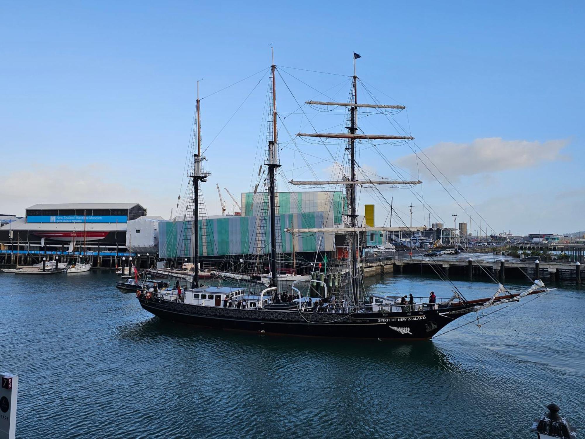 Waterfront Studio 56 Auckland Viaductアパートメント エクステリア 写真